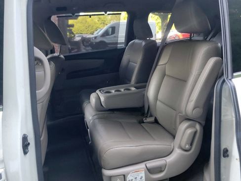 Used 2015 Honda Odyssey Touring Elite image 10