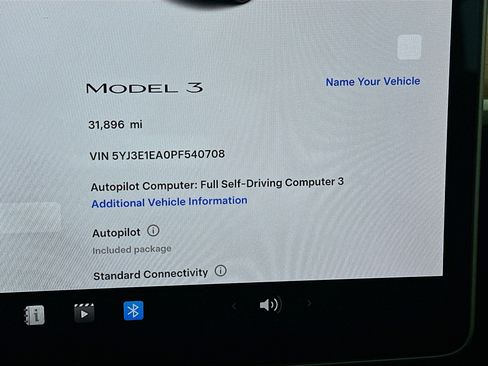 Used 2023 Tesla Model 3 Standard Range RWD image 18