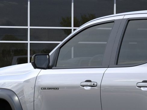 New 2026 Chevrolet Colorado ZR2 w/ Technology Package image 12