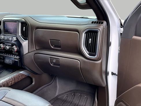 Used 2022 GMC Sierra 1500 Denali w/ Denali Premium Package AWD/4WD image 19