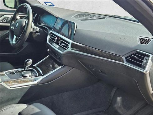 Used 2023 BMW 430i Gran Coupe w/ Premium Package image 17