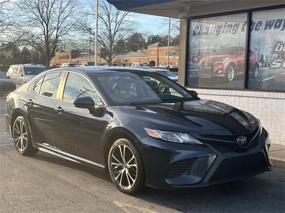 Used 2019 Toyota Camry SE