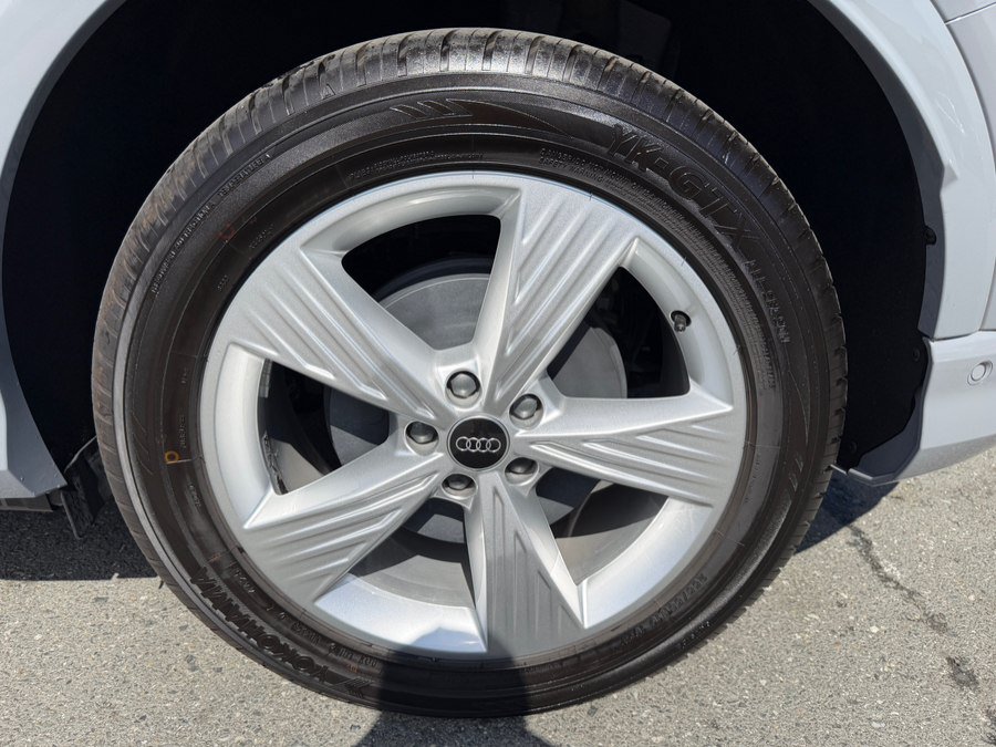 Used 2023 Audi Q4 e-tron Prestige AWD/4WD image 53