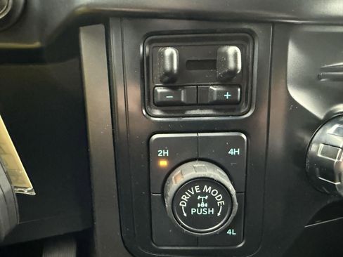 Used 2024 Ford F150 XLT w/ Tow/Haul Package image 28