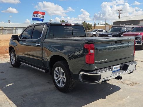 Used 2025 Chevrolet Silverado 1500 LTZ w/ LTZ Premium Package AWD/4WD image 3