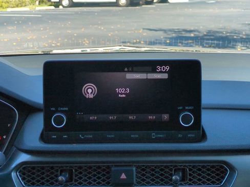 Certified 2024 Acura Integra image 18