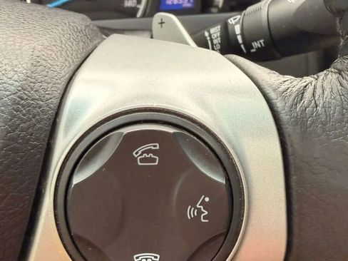 Used 2014 Toyota Camry SE w/ Moonroof Package image 14