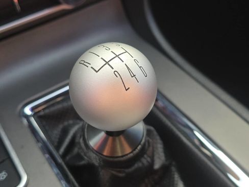 Used 2012 Ford Mustang GT image 13