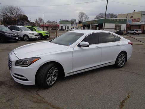 Used 2018 Genesis G80 3.8 image 2