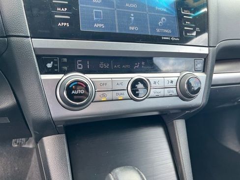 Used 2015 Subaru Legacy 2.5i Limited image 44