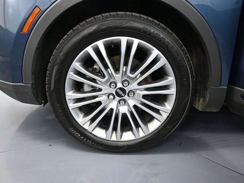 Used 2018 Lincoln MKX Reserve w/ Lincoln MKX Climate Package image 17