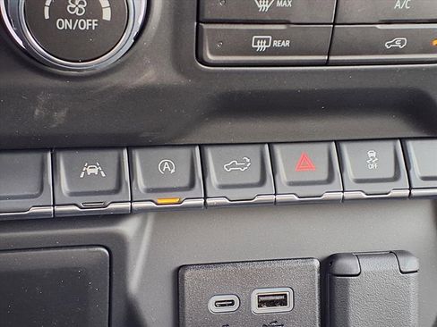 New 2026 Chevrolet Silverado 1500 Custom image 10