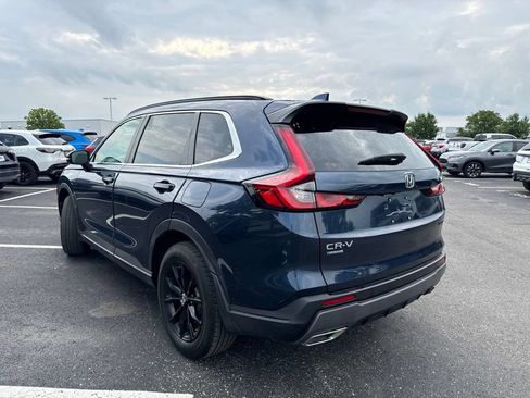 Used 2025 Honda CR-V Sport image 9
