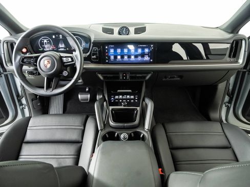 Certified 2026 Porsche Cayenne S AWD/4WD image 19