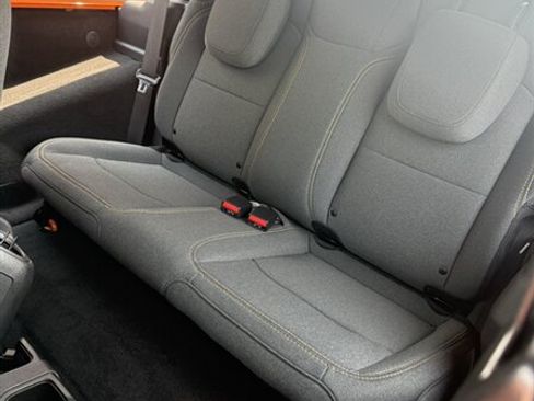 Used 2025 Jeep Wrangler Sport AWD/4WD image 35