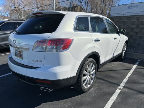 Used 2008 MAZDA CX-9 Grand Touring w/ Moonroof & Bose Audio Pkg image 4