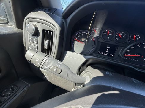Used 2023 Chevrolet Silverado 1500 Custom AWD/4WD image 20