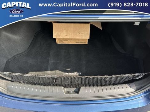 Used 2016 Hyundai Sonata Limited w/ Option Group 04 FWD image 16