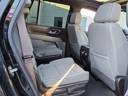 Certified 2021 GMC Yukon SLT w/ SLT Premium Package image 12