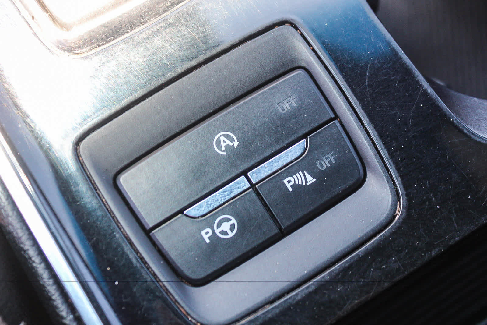 Used 2019 Ford Edge ST w/ Equipment Group 401A AWD/4WD image 32