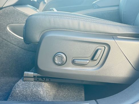 New 2026 Volvo XC40 B5 Plus w/ Protection Package Premier image 14