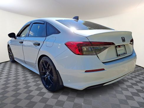 Used 2022 Honda Civic Sport image 5