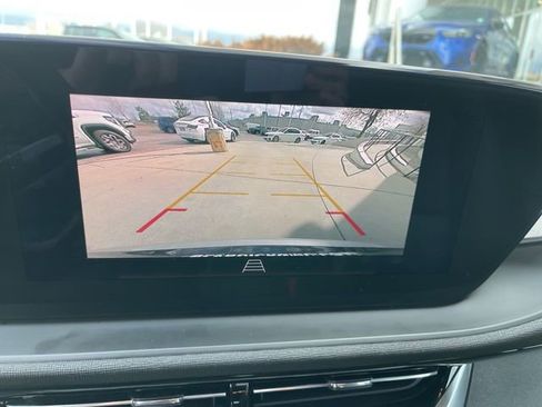 Used 2024 Buick Envista Sport Touring w/ Convenience I Package image 11