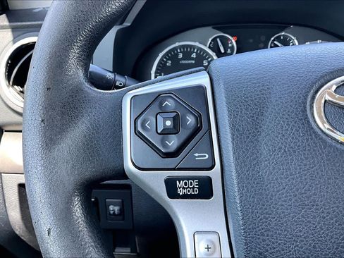 Used 2014 Toyota Tundra SR5 w/ SR5 Upgrade Package RWD image 22