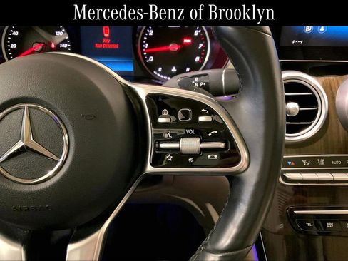 Used 2020 Mercedes-Benz GLC 300 4MATIC image 24