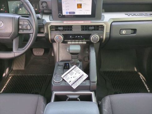 Certified 2026 Toyota Tacoma SR5 image 18