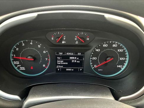 Used 2024 Chevrolet Malibu LT image 12