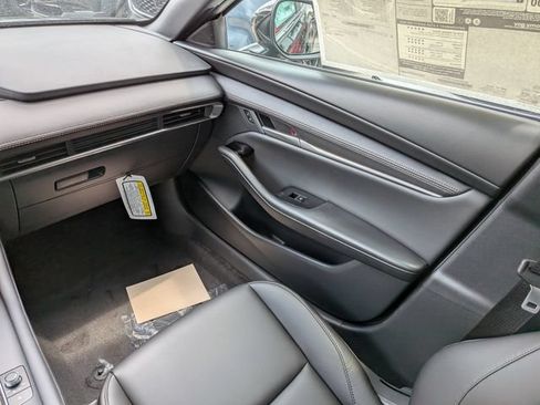 New 2026 MAZDA MAZDA3 s FWD image 18