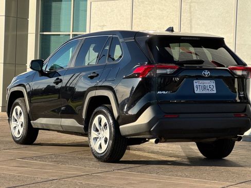 Certified 2025 Toyota RAV4 LE image 7