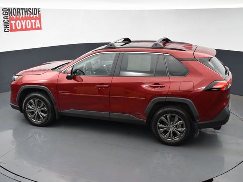 Used 2023 Toyota RAV4 XLE Premium image 22
