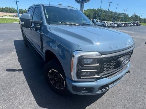 Used 2023 Ford F250 Lariat w/ Lariat Ultimate Package AWD/4WD image 7