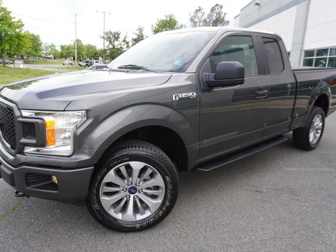 Used 2018 Ford F150 XL w/ Equipment Group 101A Mid AWD/4WD image 4