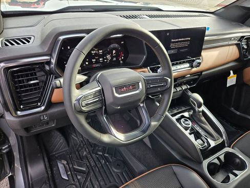 New 2026 GMC Canyon AT4 image 19