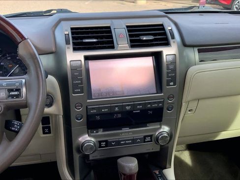 Used 2014 Lexus GX 460 image 6