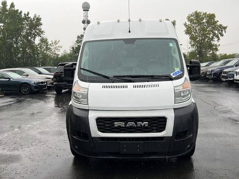 Used 2021 RAM ProMaster 2500 w/ Convenience Group FWD image 2