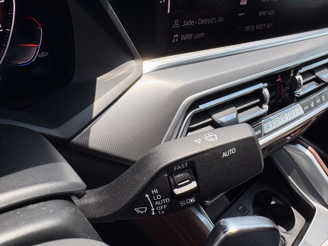 Used 2020 BMW X6 M50i AWD/4WD image 34