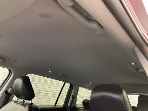 Certified 2022 Jeep Grand Cherokee L Limited AWD/4WD image 20