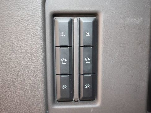 Used 2023 Lincoln Navigator Reserve AWD/4WD image 16