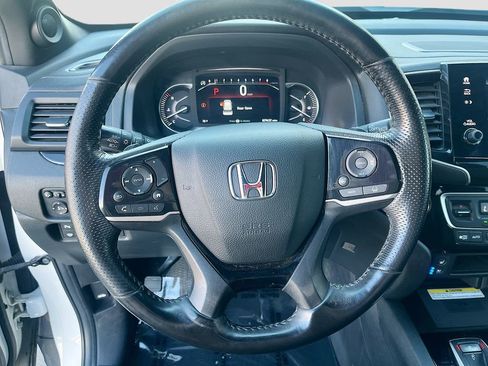 Used 2023 Honda Passport Elite image 11