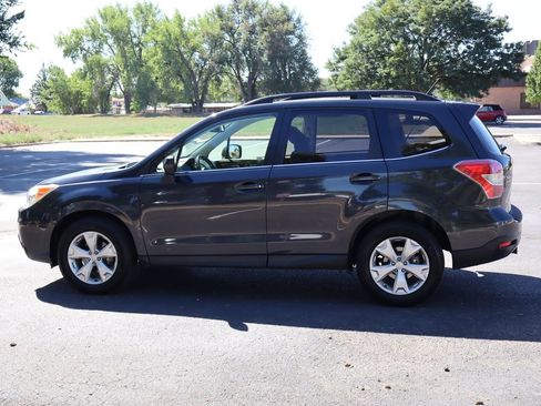 Used 2014 Subaru Forester 2.5i Limited w/ Popular Package #2 AWD/4WD image 8