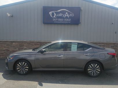 Used 2024 Nissan Altima 2.5 SV