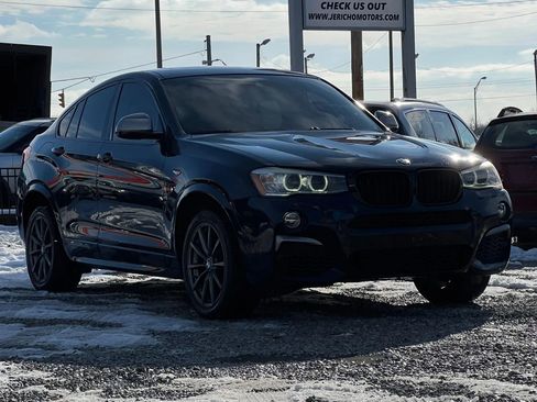 Used 2018 BMW X4 M40i image 1