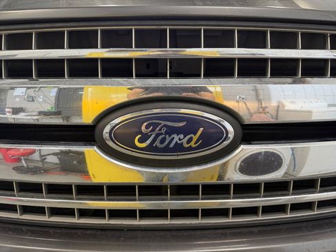 Used 2019 Ford F150 XLT w/ Equipment Group 302A Luxury image 23