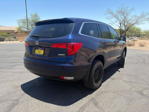 Used 2017 Honda Pilot EX image 8