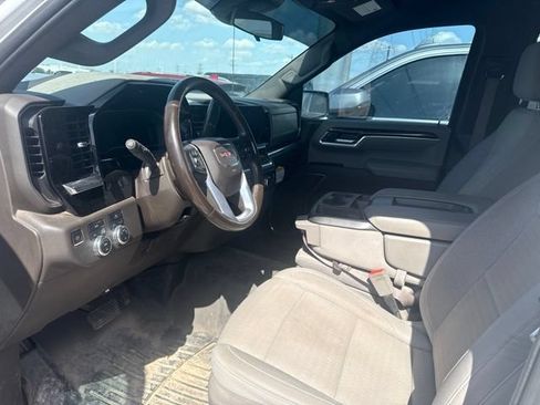 Used 2022 GMC Sierra 1500 SLE AWD/4WD image 6