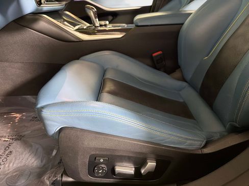 Used 2021 BMW M3 Competition RWD image 41